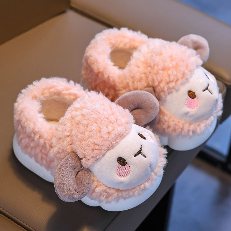 Bolsos de invierno para niños zapatillas de algodón para niñas en el hogar calentamiento y peluche para niños lindos zapatos de algodón para bebés pequeños y medianos