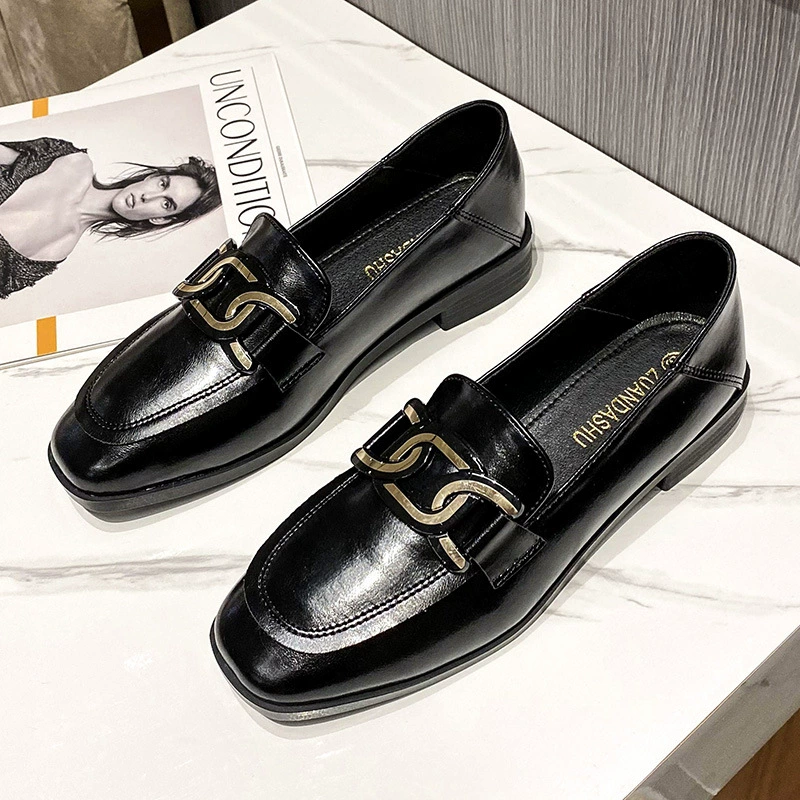 Женские кожаные туфли в британском стиле на весну-осень 2025, новые туфли на среднем каблуке, универсальные лоферы, на массивном каблуке, женская обувь больших размеров 41–43