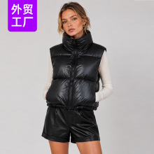 �W���羳Ůʿ���^���ƚ��|�r�б������e���I��ɫ��ů�ں��s���R��