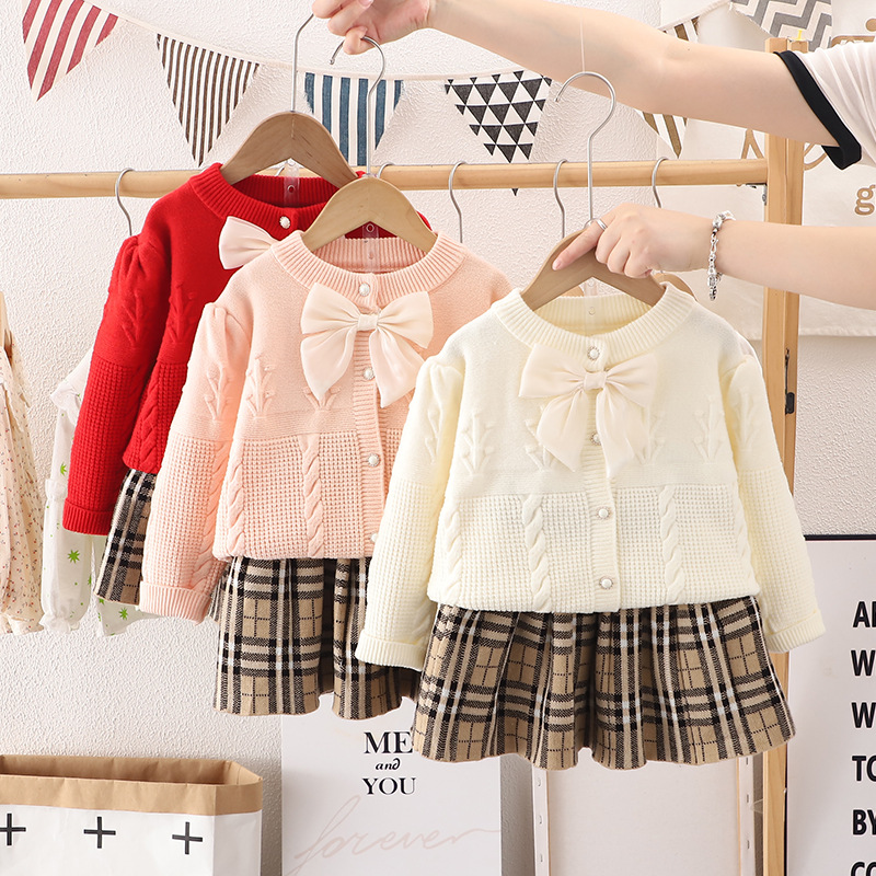 2023 neue kinder frauen Schatz Pullover Mädchen Gestrickte Bogen Rock Zwei Stück Set Modische_voghion.com