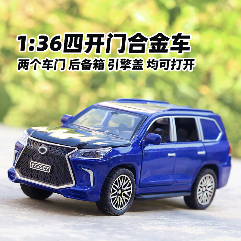 A granel 1:36 simulación de aleación modelo de coche de cuatro puertas de juguete para niños SUV coche niño fuera de carretera decoración al por mayor