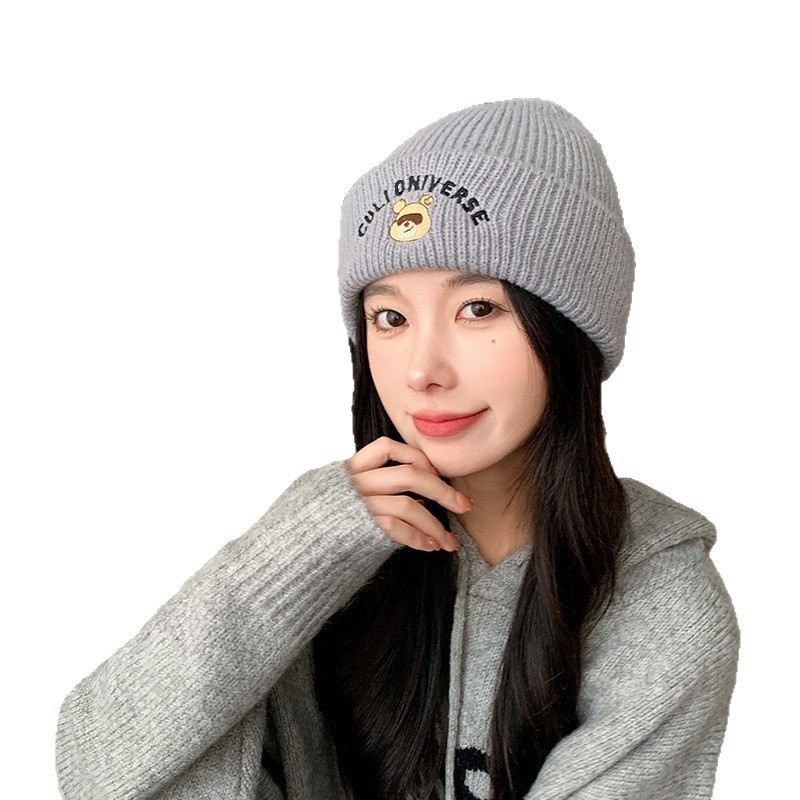 韩版刺绣小熊帽子女秋冬季骑车百搭针织毛线帽显脸小情侣月子帽潮|undefined
