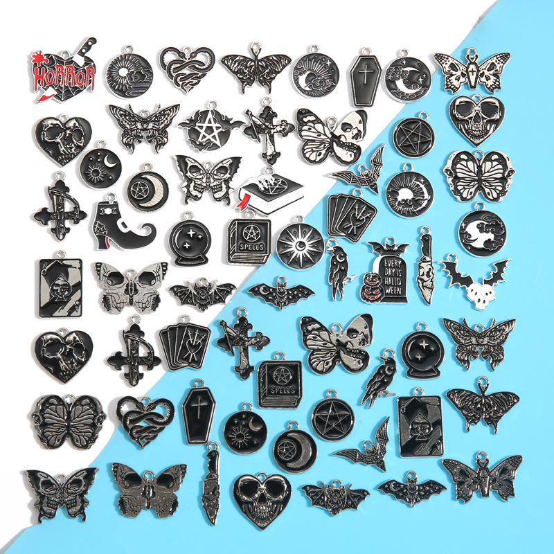 Retro Gothic Style White K Skull Butterfly Dripping Oil DIY Alloy Jewelry Accessories Bracelet Necklace Pendant W508