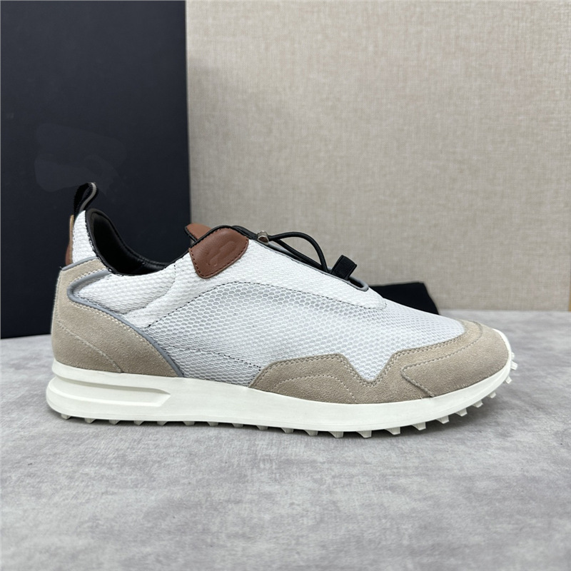 Fashionable sports casual footwear platform for leisure