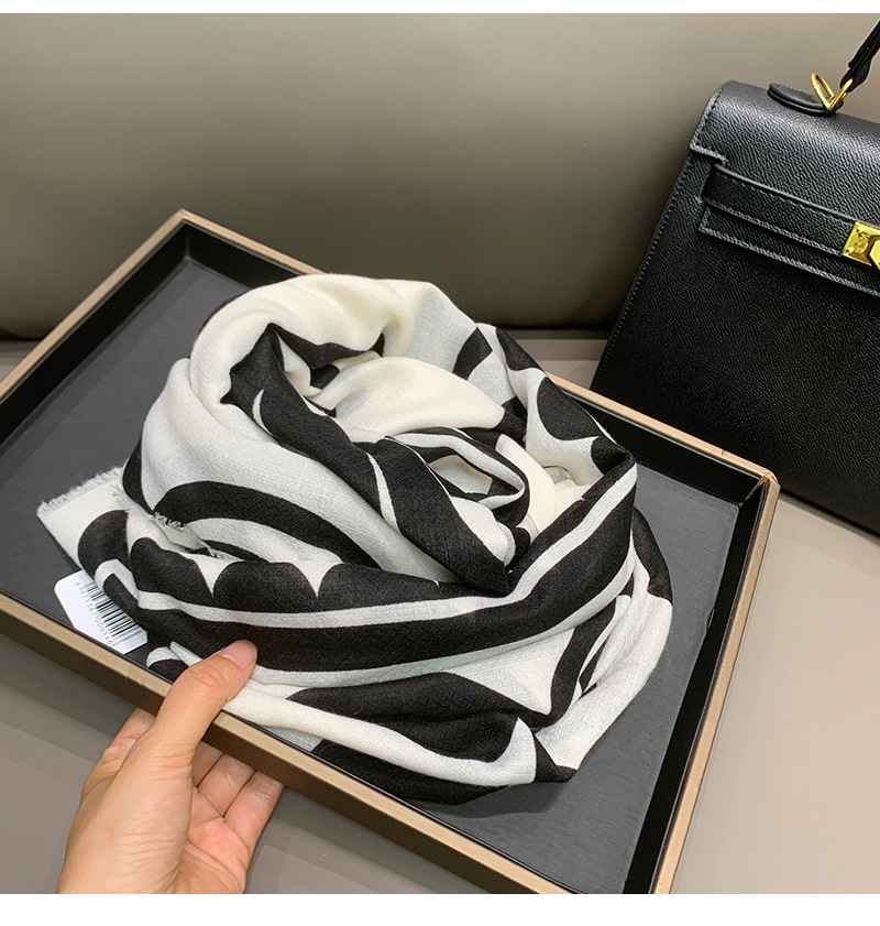 Schwarz weiß kontrast farbe kamelie elegante muster große schal für frauen design sinn, frühling und sommer sonne_voghion.com