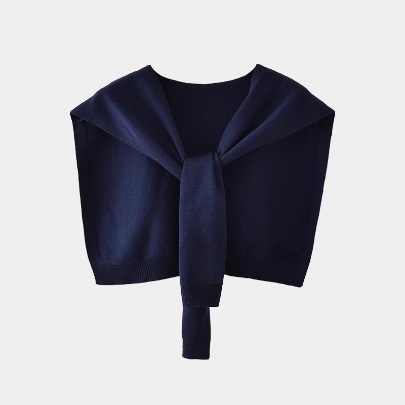 Pequeña capa de punto para mujeres de verano con primavera y otoño nuevo cardigan protector solar hombro delgado capa roja elegante