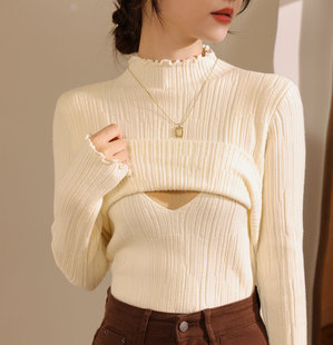 Autumn and Winter Thickened Ruffle Collar Nursing Sweater, Versatile Warm Base Layer for Postpartum Moms, Stylish Maternity Wear