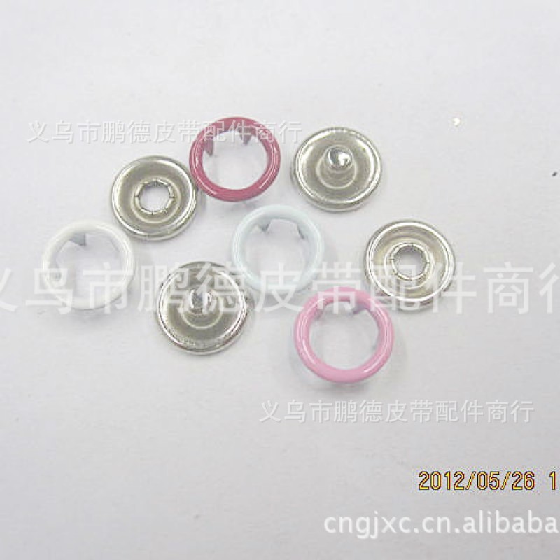 供应各种四合扣 铜9.5 空心喷漆五爪扣 规格齐全  辅料配件