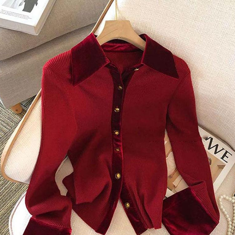 XIAOZHI ~ French slim-fit sweater women's clothing 2023 Spring red high-grade velvet stitching sweater fashion