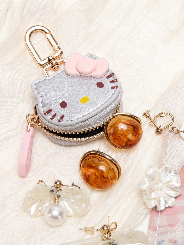 在庫ありかわいい漫画ハローキティバッグペンダントクリエイティブガールハート KT 猫キーホルダーミニイヤリング収納袋|undefined