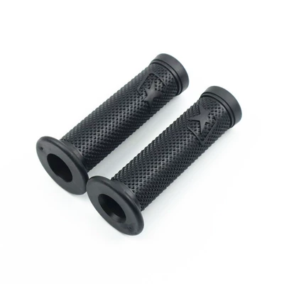 Motorcycle Handlebar Rubber Sleeve, Motorcycle Off-Road Vehicle, Street Car, Sports Car Modification Accessories, Throttle Grip Rubber Sleeve, Non-Slip and Wear-Resistant (Motorcycle Handle Cover) - black