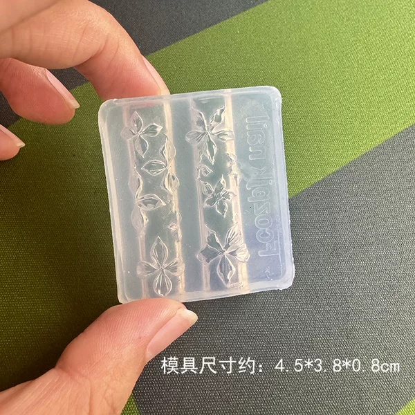 High-transparency nail art ice flower mold, wearable nail decoration, nail carving ice flower mold, oxidation-resistant tool, lily flower mold