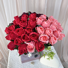 新款仿真玫瑰系列18头冰心蕾苞绢布假花婚庆典礼场景布置花材批发