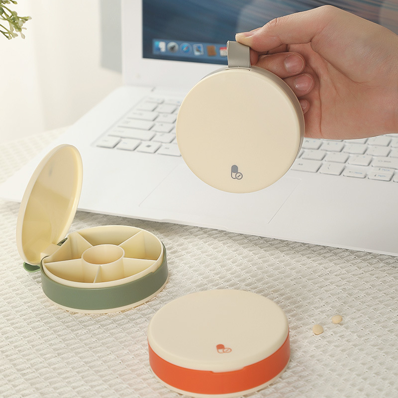 Portable Round 6-Compartment Pill Box Satchel Silicone Jewelry Box Creative Packaging Box Outdoor Travel Pill Storage Box Portable Round 6-Compartment Pill Box Satchel Silicone Jewelry Box Creative Packaging Box Outdoor Travel Pill Storage Box
