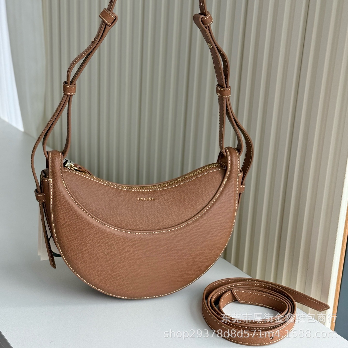 2025 French Luxury Niche Design New PO Trendy Crescent Shoulder Bag Women's Single Shoulder Crossbody Handbag - Thumbnail 7