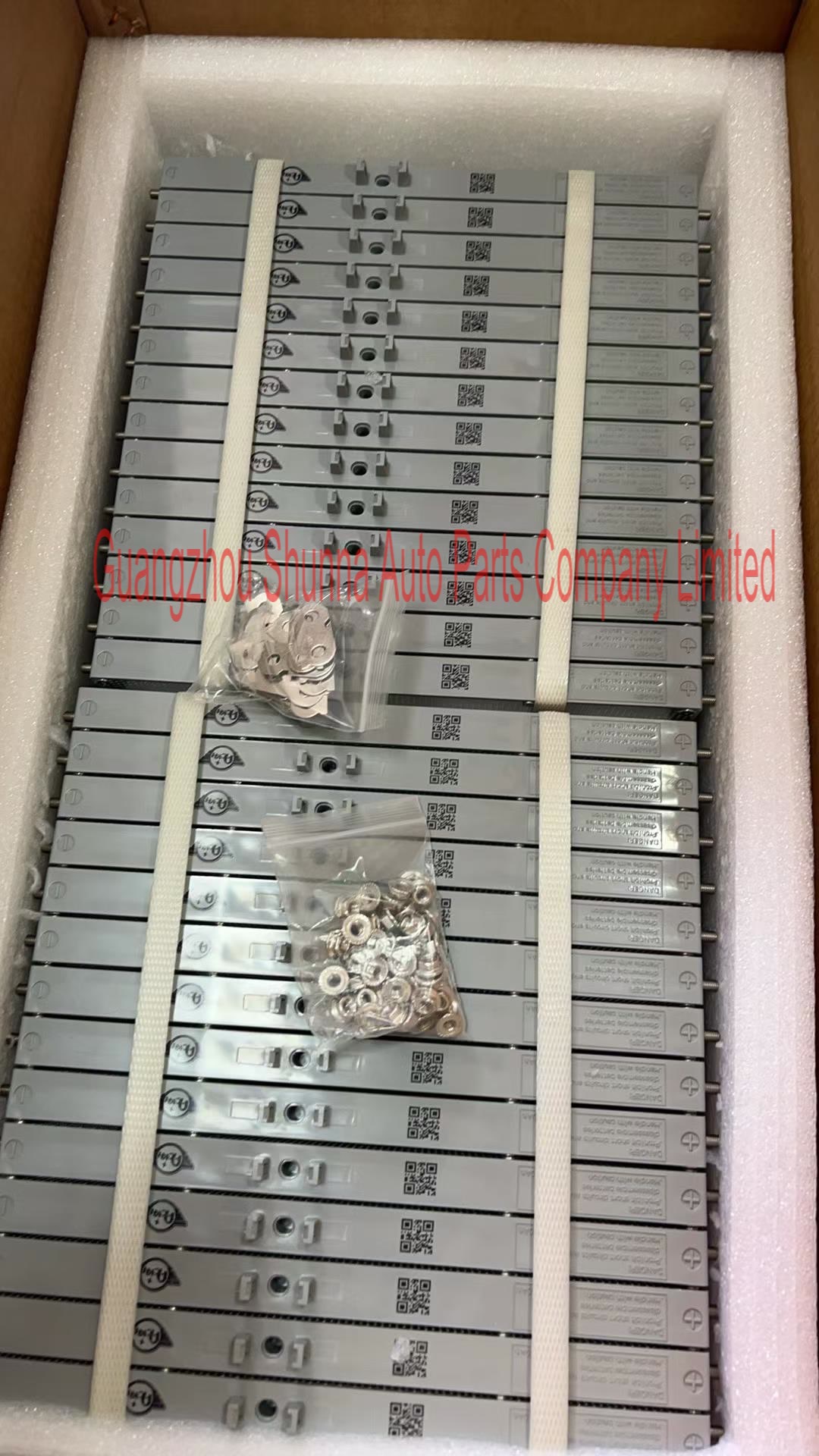 G9510-33111 is suitable for the Toyota Lexus ES series, with 6 cells of 34 single aluminum panels in the hybrid power battery