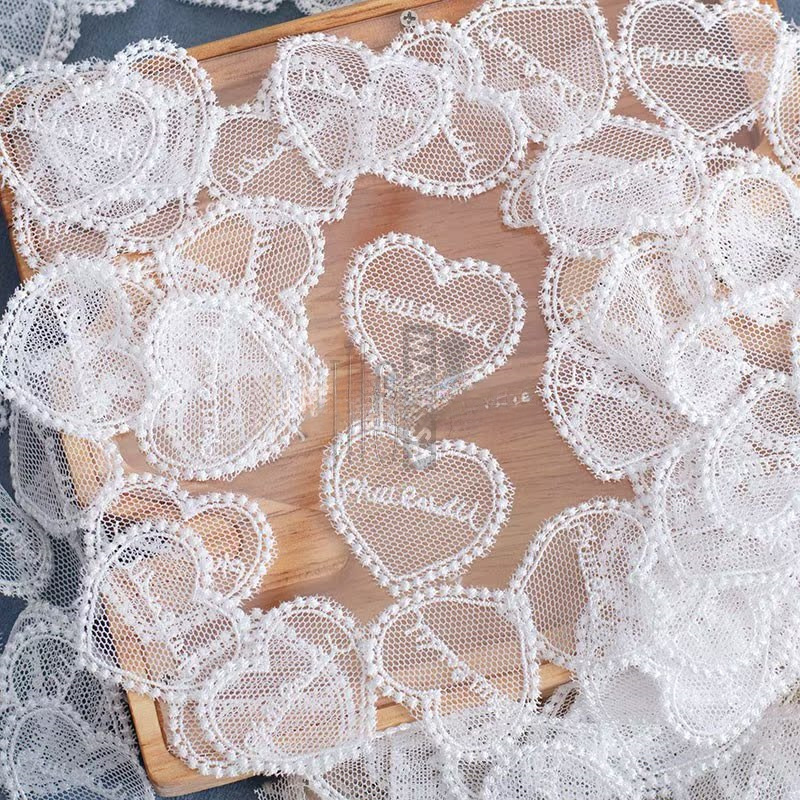 网纱爱心布贴英文字母涤纶刺绣宽4cm 可爱蕾丝补丁 服装饰品辅料