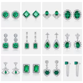 戒指;项链;耳钉