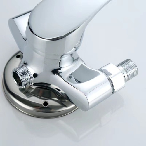 Mixing valve installed in the bathroom, cold and hot shower head faucet switch, solar water heater, water supply mixing valve