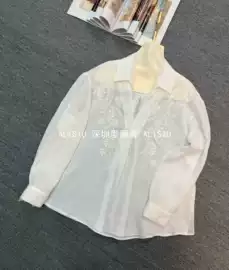 女式马甲;女式衬衫;上衣