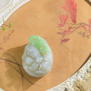 Jinyutang Xinjiang Xianglong·Maitreya Buddha Fine Hetian Jade Green Maitreya Buddha Dragon Handle Piece Is Fine and Moist