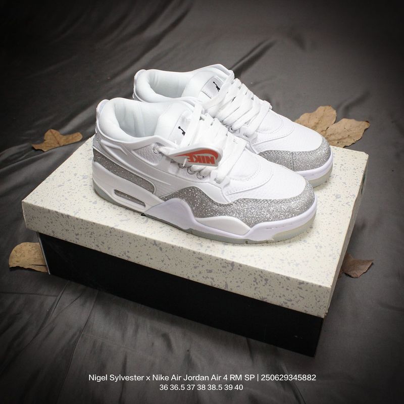 企業レベル AJ4 レトロストリートカルチャーロートップバスケットボールシューズクッション性耐摩耗性厚底高さ増加カジュアルスポーツシューズ|undefined