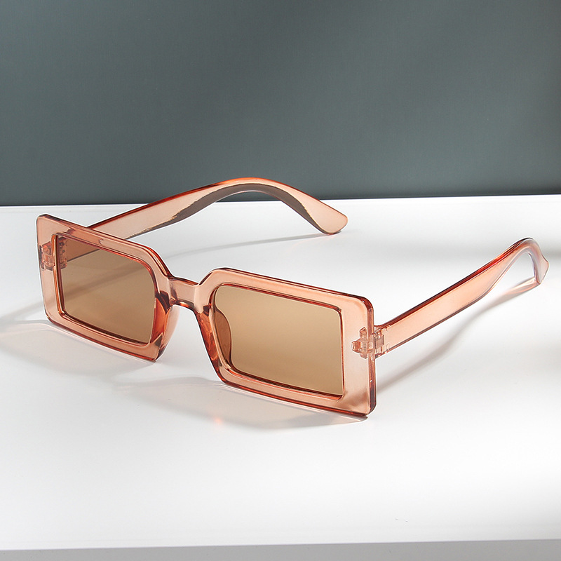 차 프레임 차를 통해