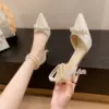 Champagne color