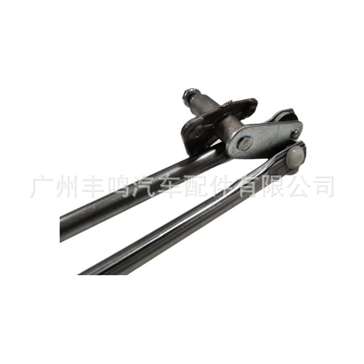 8251A009/MR388040 para Mitsubishi Pajero V73/V97/V93 biela de limpiaparabrisas