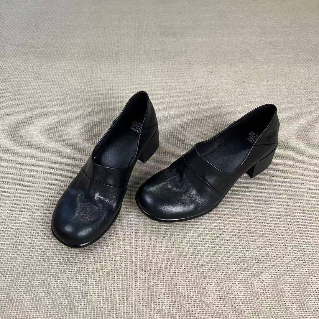 Loafers with Top-Layer Cowhide, Chunky Heel, Round Toe, Deep Cut, Retro Low-Heel Leather Shoes, Comfortable, Soft, Versatile for Commuting