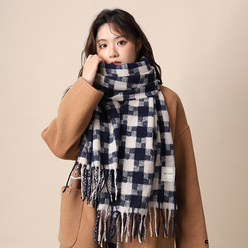 Sciarpa a quadri da donna autunno inverno sensazione avanzata spessa e calda collo frangia versatile studente moda INS_voghion.com