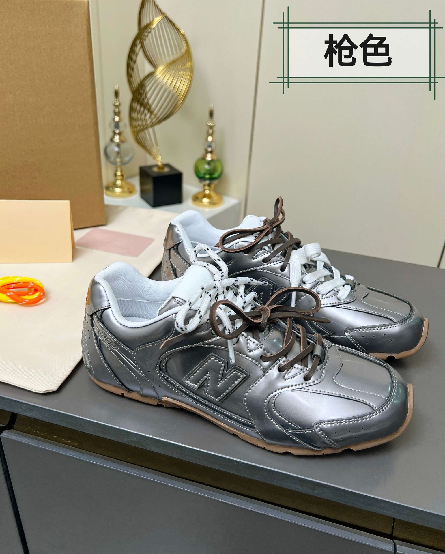 Zapatillas deportivas Agande de suela blanda y punta redonda, estilo casual y sencillo, con cordones bicolor de la marca Miaojia 530, estilo versátil para parejas.