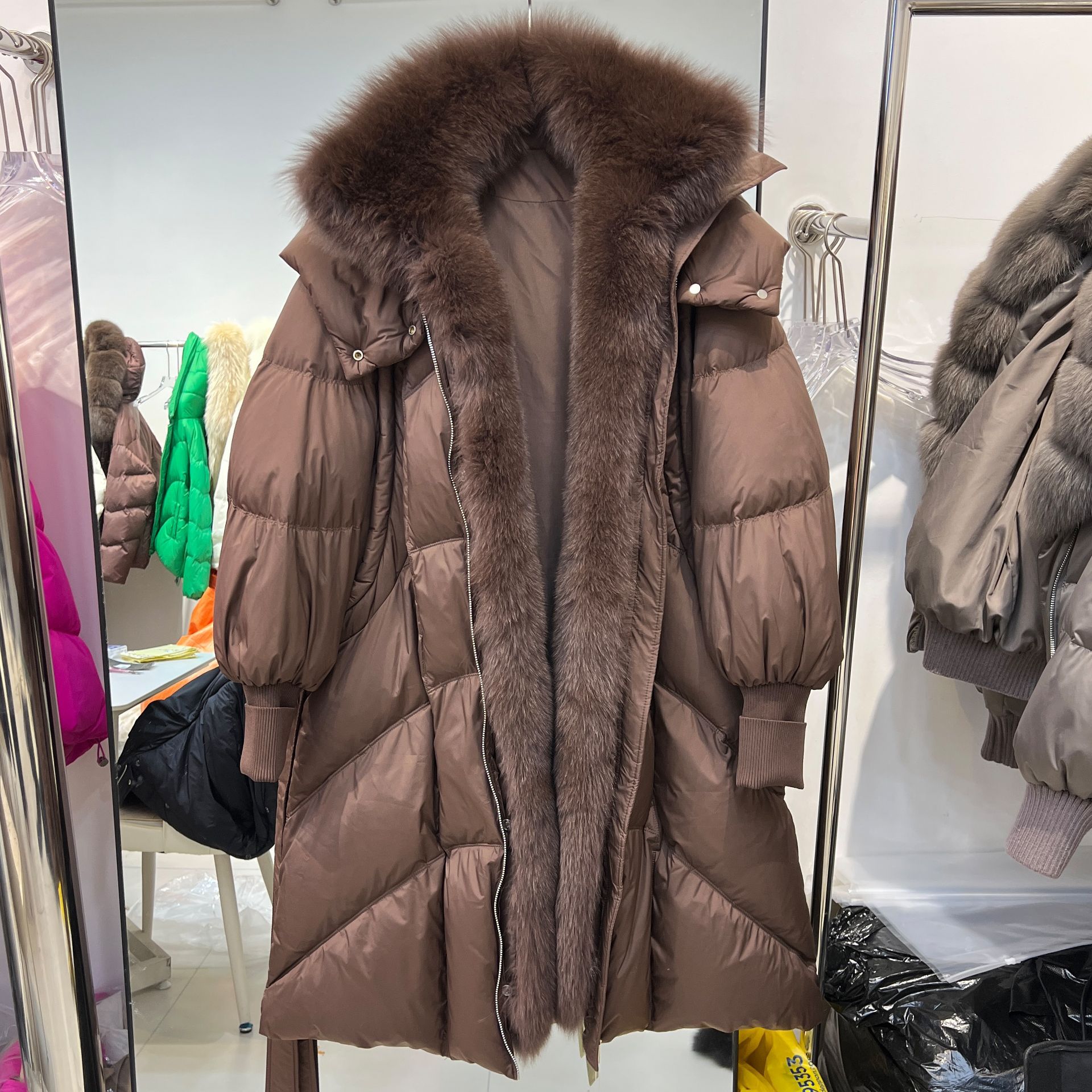 2025 Winter New Style Real Fox Fur Collar White Duck down Jacket Women's Long Outwear Loose and Thickeneded Trendy