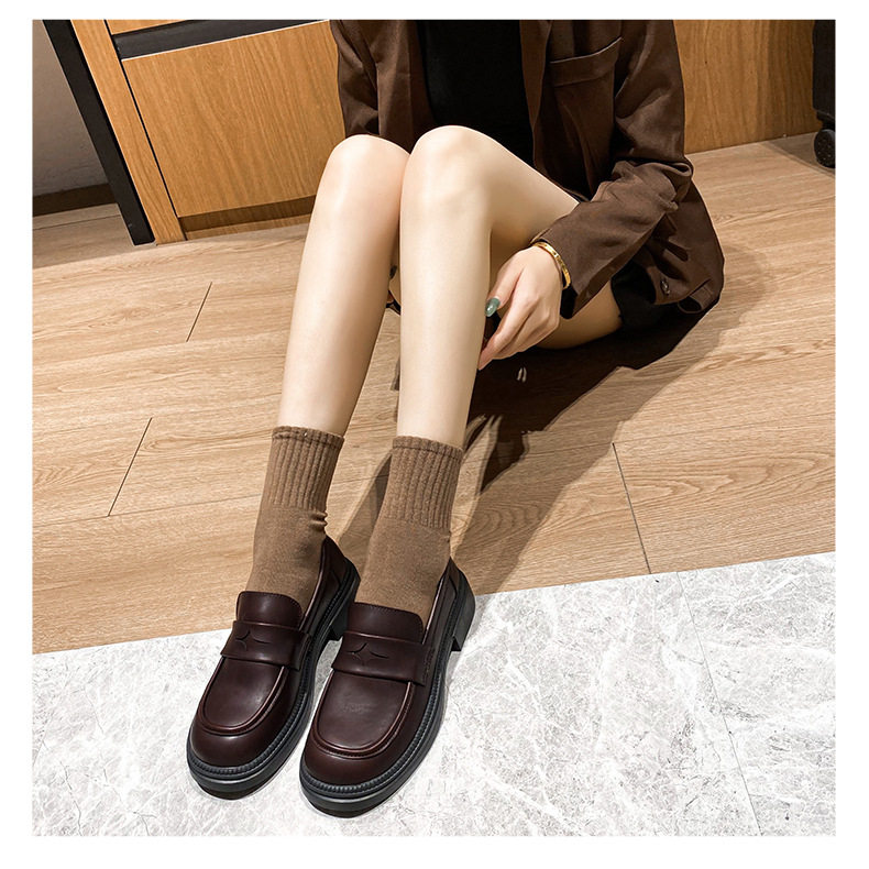 Giày lười nữ đế dày kiểu Anh cổ thấp mũi tròn gót thô 3-5 cm — Màu nâu, Màu đen chi tiết 19