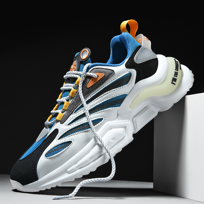 Zapatos de hombre transfronterizos primavera nuevos zapatos casuales transpirables ligeros zapatos deportivos para hombres zapatos de moda luminosos bajos al por mayor