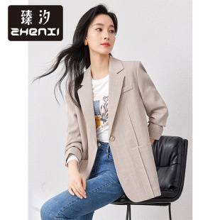 ��ϫ�¿�r�з��g�I���b����Ů�L��ֱͲһ����������CN360