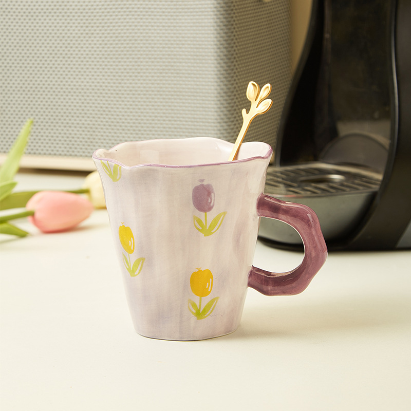 Creativa mano pequeña taza de tulipán fresca taza de cerámica flor pintada a mano taza de oficina caja de regalo taza de café y leche