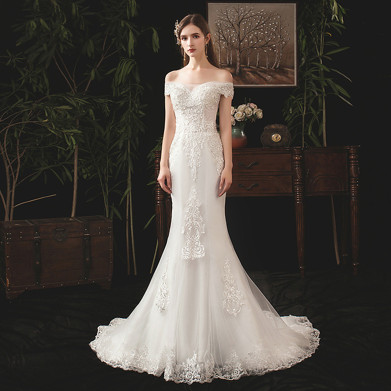 Vestido de Novia Estilo Sirena 2026, Nuevo Estilo para Novias Delgadas, Estilo Bosque con Hombros Descubiertos, Vestido Ligero Francés con Diseño de Cielo Estrellado que Estiliza la Figura.