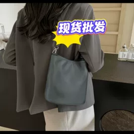 女士单肩包;女士斜挎包;女士手提包
