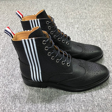 東莞品牌工廠直營tb新款牛頭層皮鞋黑白條絲印布洛克潮流長靴