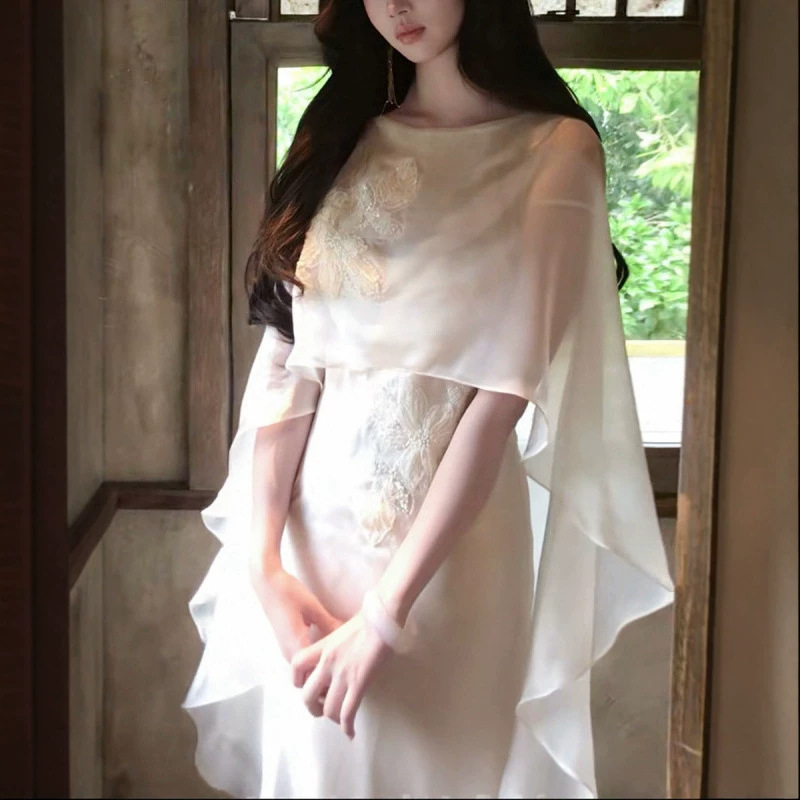 2026【Ning Shuang】New Chinese-Style Three-Dimensional Embroidery Dress with Flowing Cape Design, Long Gown for Women 2026【Ning Shuang】New Chinese-Style Three-Dimensional Embroidery Dress with Flowing Cape Design, Long Gown for Women