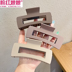 Square clip hair accessory, Korean-inspired, minimalist and elegant, large claw clip, shark clip for bathing, worn at the back of the head.