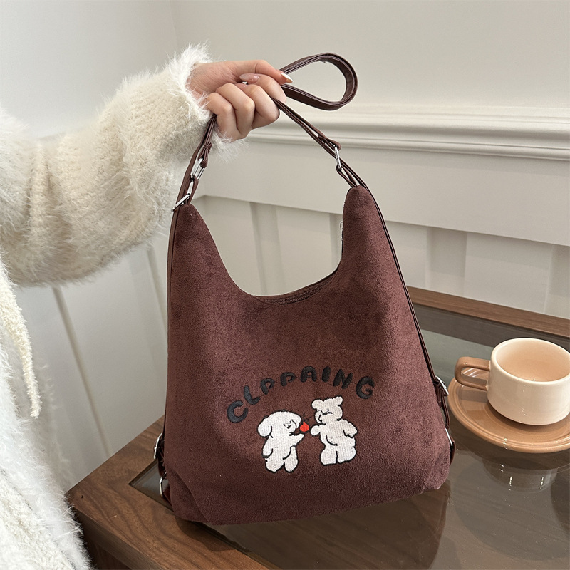 Bolsas de gran capacidad, bolsas de invierno nuevas bolsas de dibujos animados lindas bolsas de peluche, bolsas especiales de este año, bolsas casuales populares para mujeres