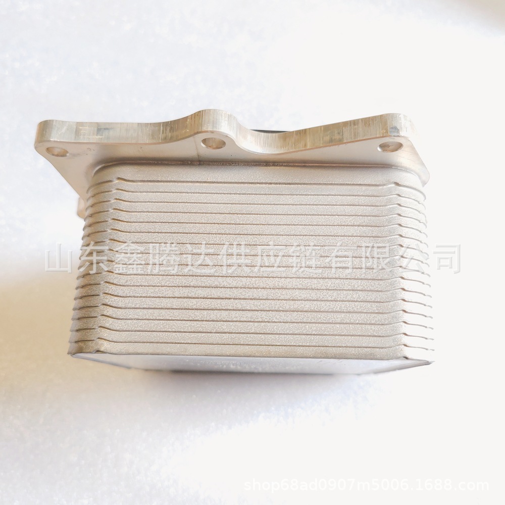 5318533 Oil Cooler Core Radiator Suitable for Cummins Engine Cummins X15