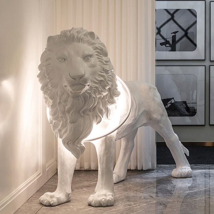 Nordic Villa living room Model Room shopping mall FRP plaster design decoration lion sculpture floor lamp