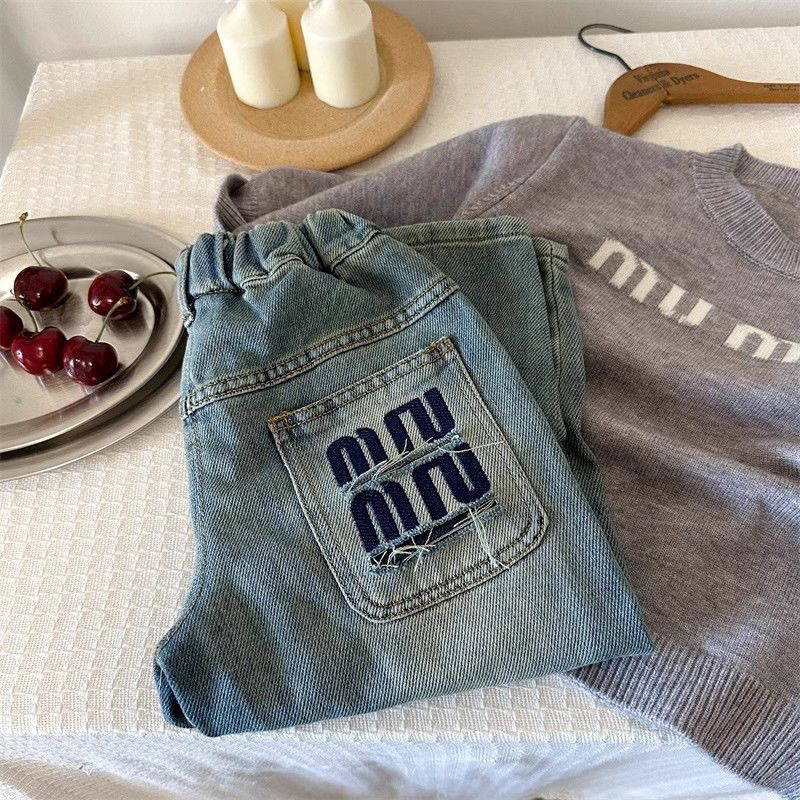 Nuevos pantalones de jeans infantiles Chunbao estilo de moda coreano pantalones recto para niños y niñas pantalones de letras jeans ropa infantil image 2
