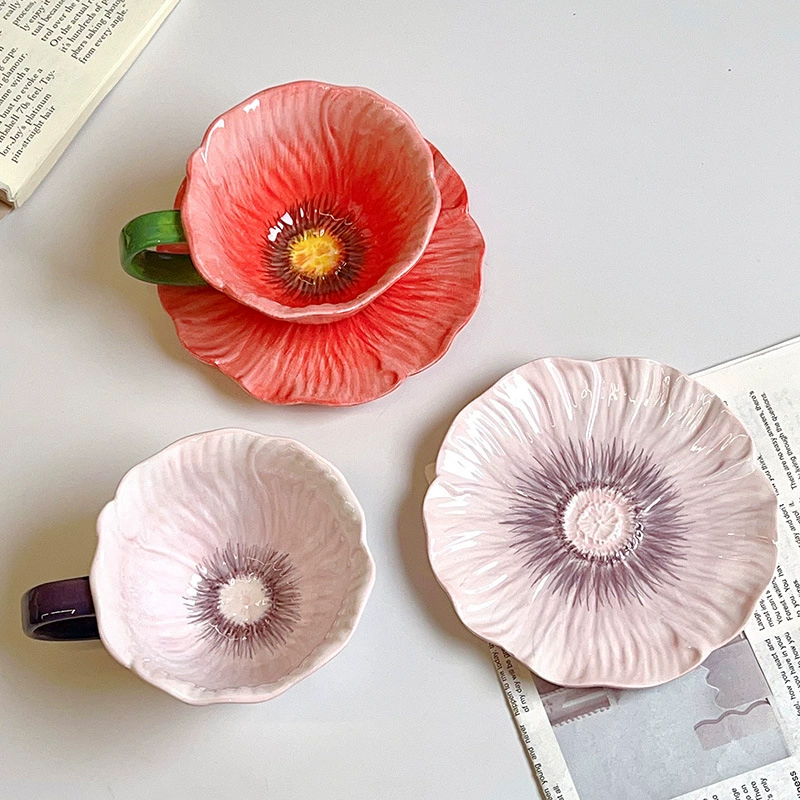 Креативная керамическая чашка и блюдце для кофе с цветочным рисунком под глазурью, французский ретро-стиль, лепестки, чашка и блюдце для послеобеденного чая, сувенир