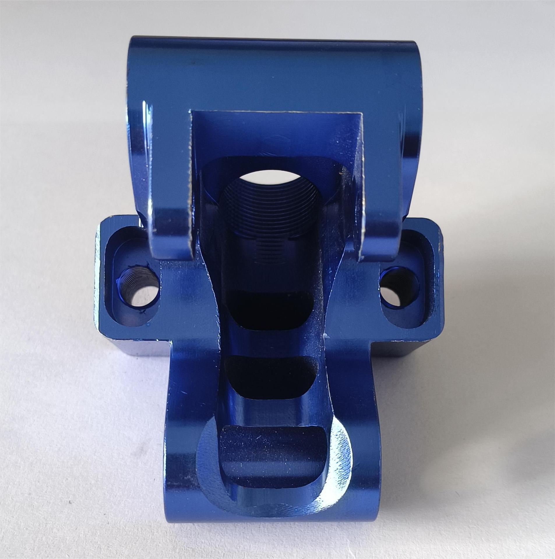 ϥ�ؽ����CNC�ӹ���֫�Ƚ������㲿����ϳ�ӹ�