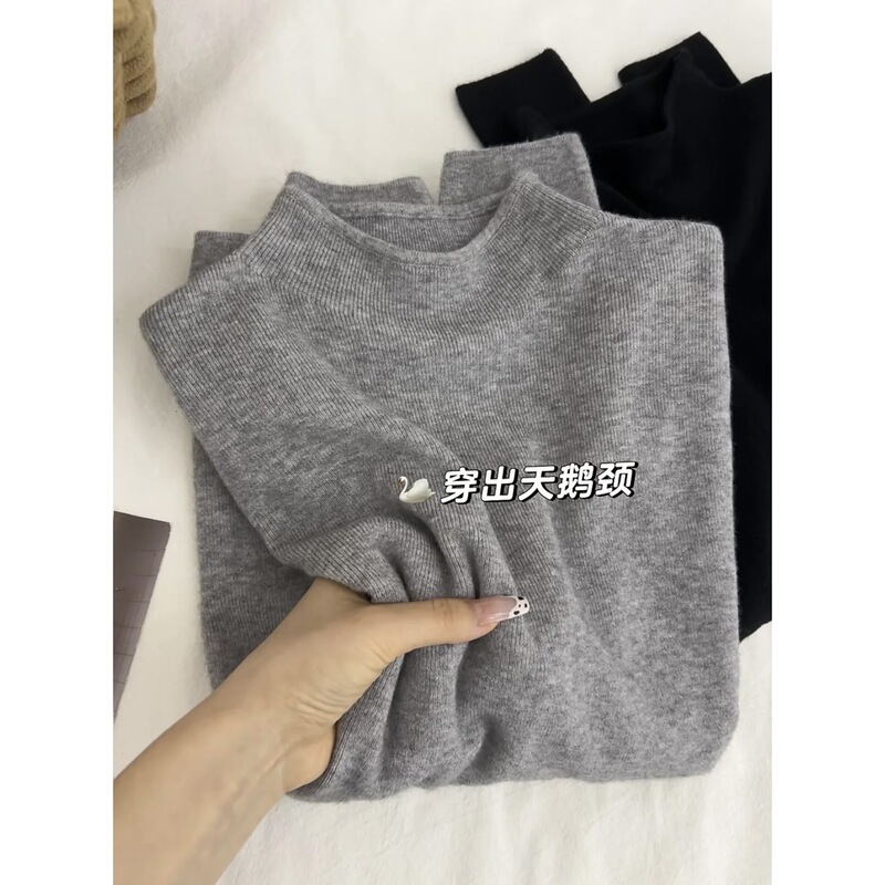 Women's Soft and Thickened Sweater with a Small Stand Collar, Layered and Fleece-Lined, Suitable as a Base Layer for Autumn and Winter, Long-Sleeve