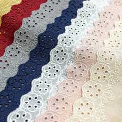 新商品のカラークラゲの綿布の刺繍のレースの服装の織物の補助材料の子供服のスカートは漢服の生地のメーカーを並べて卸売りします。